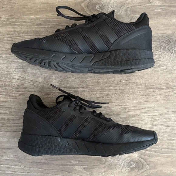 Adidas ZX 1K Boost Triple Black Sneakers - Picture 3 of 7